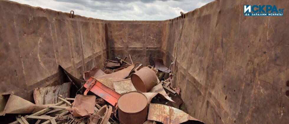 Нарязан инвентар в спорния имот