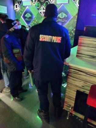 Акция на полицията в нощни заведения в Сливен