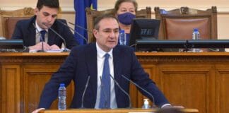 Борислав Гуцанов