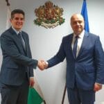 Изпълнителният директор на СОФ Кънект Хесус Кабайеро и министърът на туризма Христо Проданов