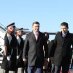 Министър на външните работи на РСМ Буяр Османи и премиерът Кирил Петков