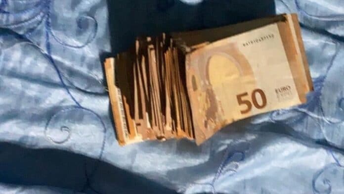 Кражба на пари от къща в Кюстендил