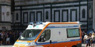 Линейка в Италия