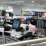 Магазин за дрехи, каса