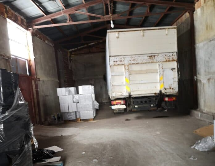 Нелегални цигари