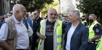 От дясно наляво: Николай Хаджигенов, Арман Бабикян и проф. Велислав Минеков