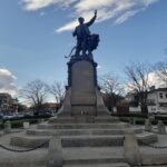 Паметник на Васил Левски