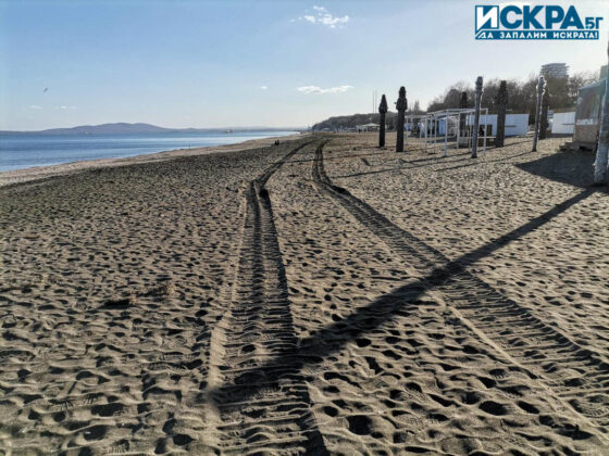 Заведение на бургаския плаж. Снимка: Искра.бг