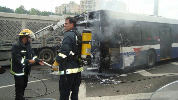 Пожар, автобус