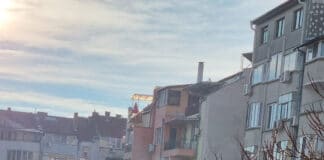 Замърсяване в ж.к. ''Лазур''