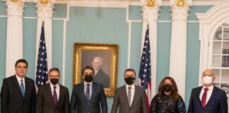 Асен Василев и Александър Николов в САЩ