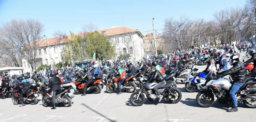 "Българовско шествие", мотоциклети