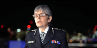 Кресида Дик