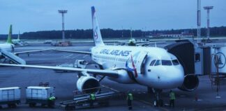 Летище в Русия, самолет