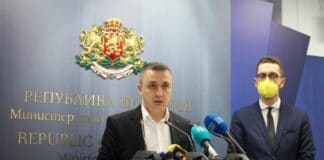 Александър Николов