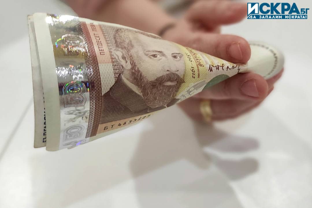 20 515 лева е средната годишна заплата на мъжете а