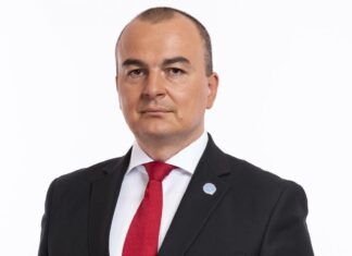 Пламен Абровски