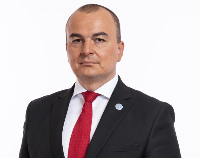 Пламен Абровски