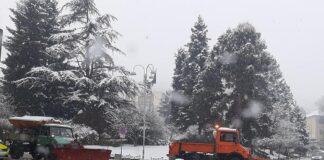 Почистване на пътищата във Велико Търново