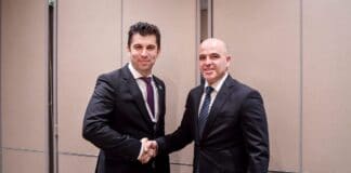 Премиер Кирил Петков и премиер Димитър Ковачевски