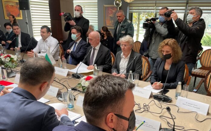 Среща между министрите на транспорта на България и Турция