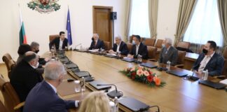 Среща на Кирил Петков със синдикатите в МВР