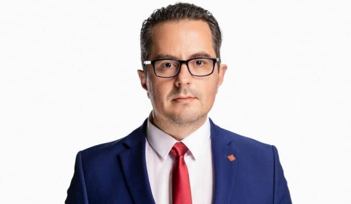 Цончо Ганев