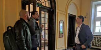 Пламен Янев и представители на баскетболните клубове