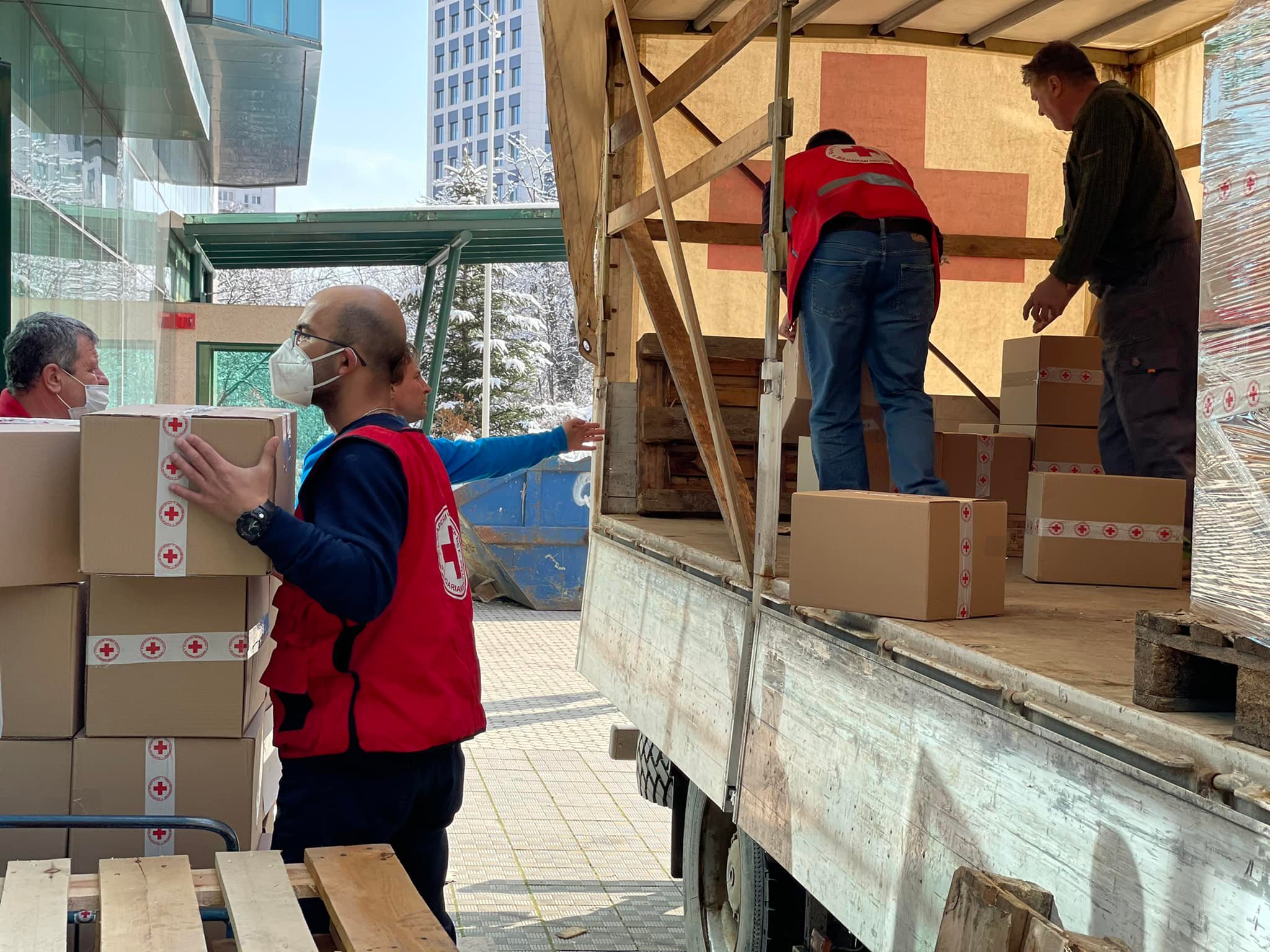 Днес Българският Червен кръст БЧК започва раздаването на 5281 тона