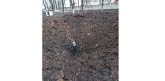 Въздушен удар в Мариупол