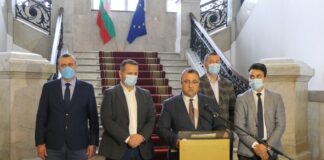 Иван Иванов