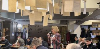 Мая Манолова