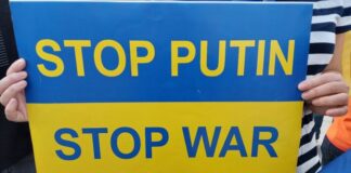 "Спрете Путин, спрете войната!"