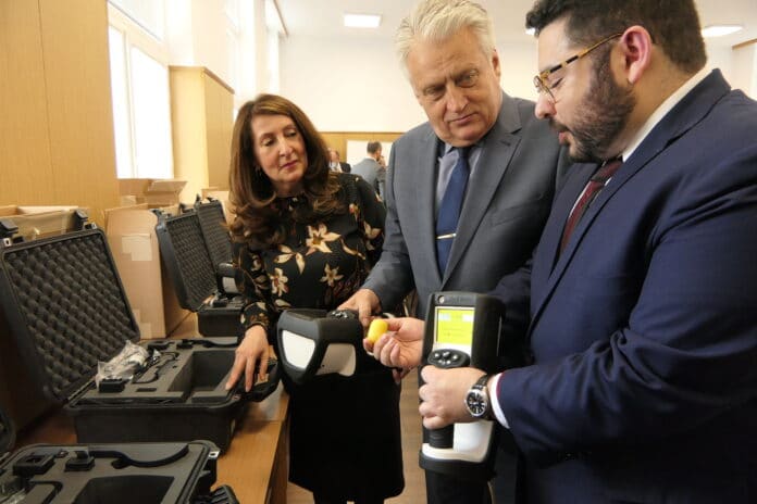 Херо Мустафа, Бойко Рашков