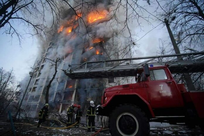 Пожар в сграда в квартал "Святошински"