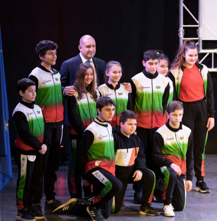 Румен Радев