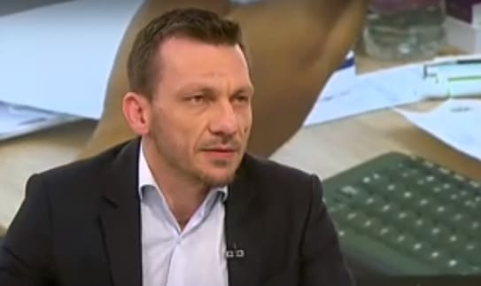 Днес Софийският градски съд СГС  разгледа мерките за неотклонение на д р