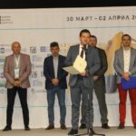 Стефан Аспарухов (на микрофона)