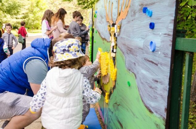 Мозайка от капачки