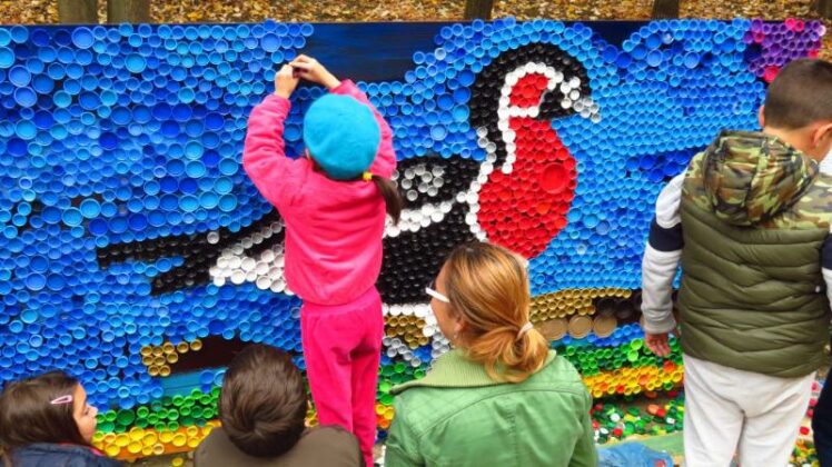 Мозайка от капачки