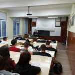 Училище, класна стая, ученици