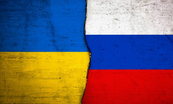 Знамена на Украйна и Русия