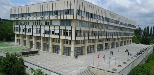 Академия на МВР