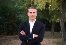 Андрей Гюров