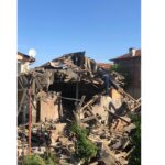 Разрушена къща в Брестовица