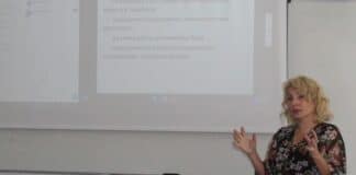 Д-р Рада Прокопова