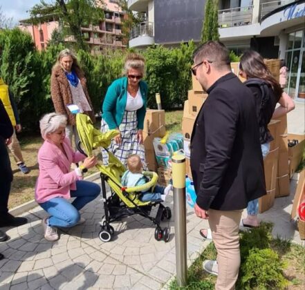 Дарение от Лайънс клубове