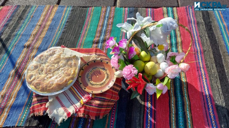 ДГ "Моряче", "Лазаруване"