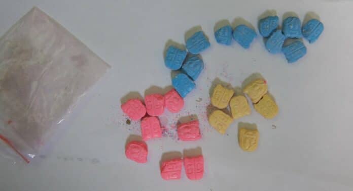 Наркотици, дрога