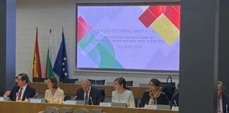 Форум в Испания